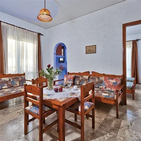 Koukouras Apartment