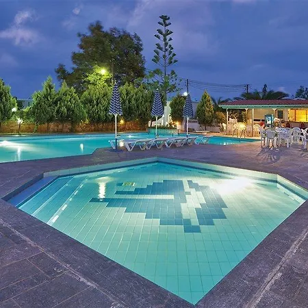 Koukouras Apartment *